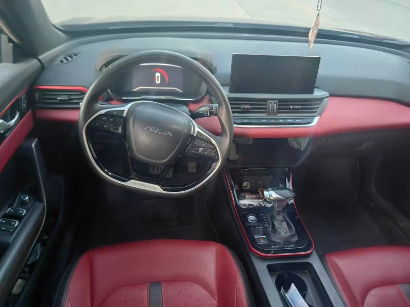 保定21年东风奕炫7