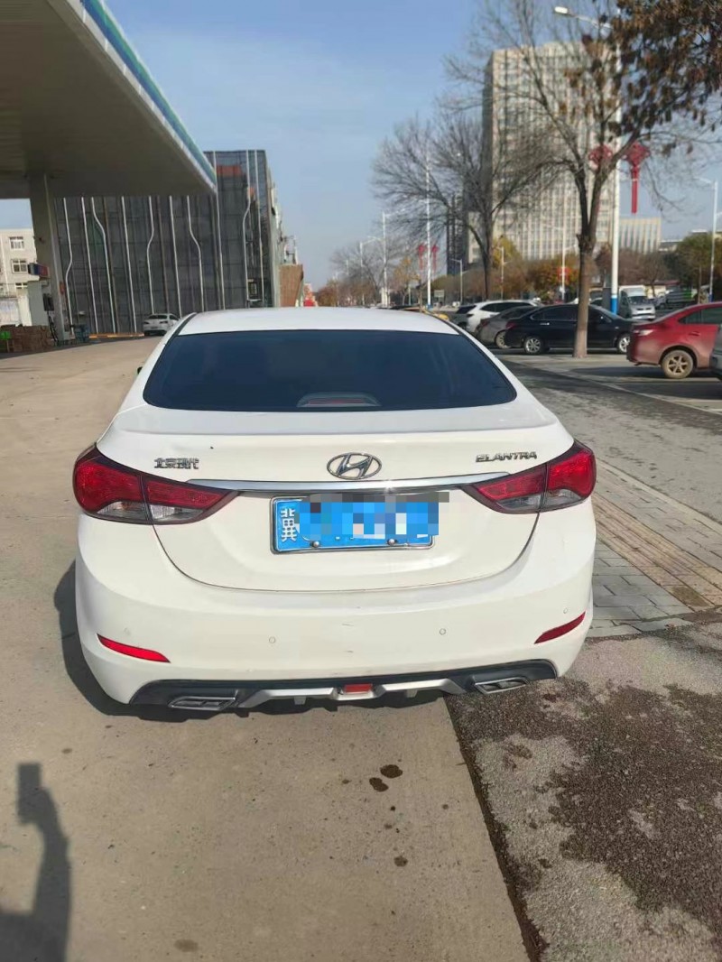 保定17年现代朗动9