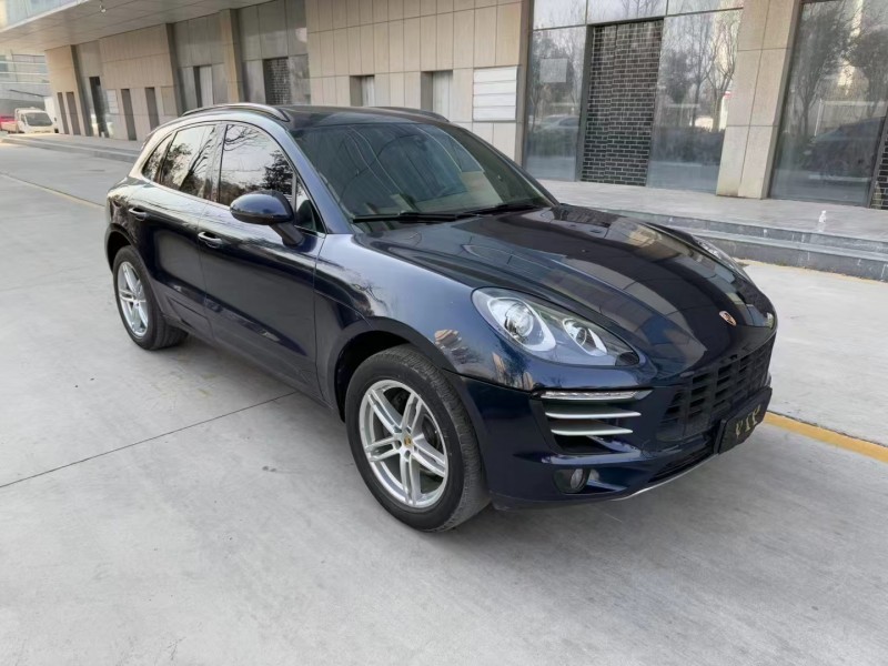济宁17年保时捷Macan2