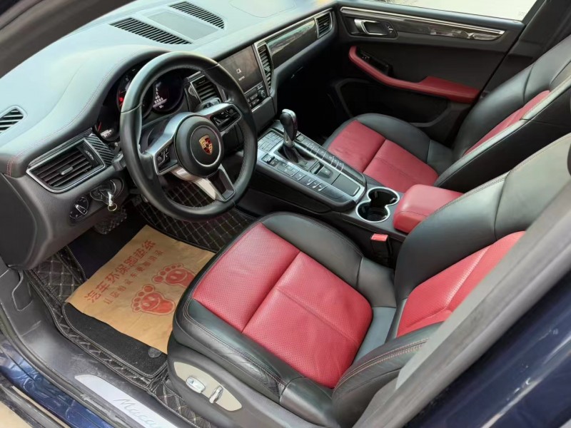 济宁17年保时捷Macan4