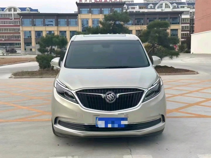 济宁18年别克GL81