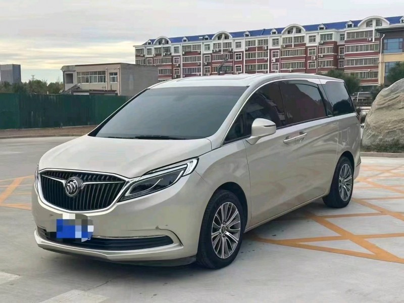 济宁18年别克GL83