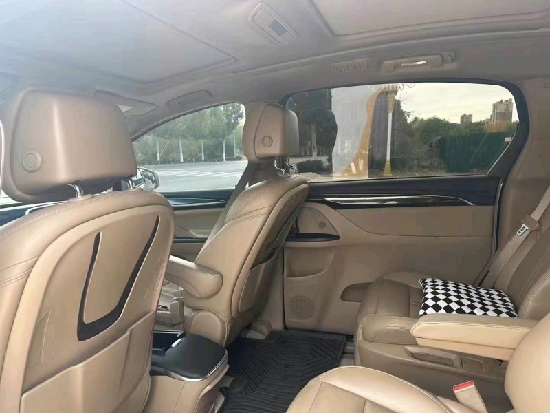 济宁18年别克GL88