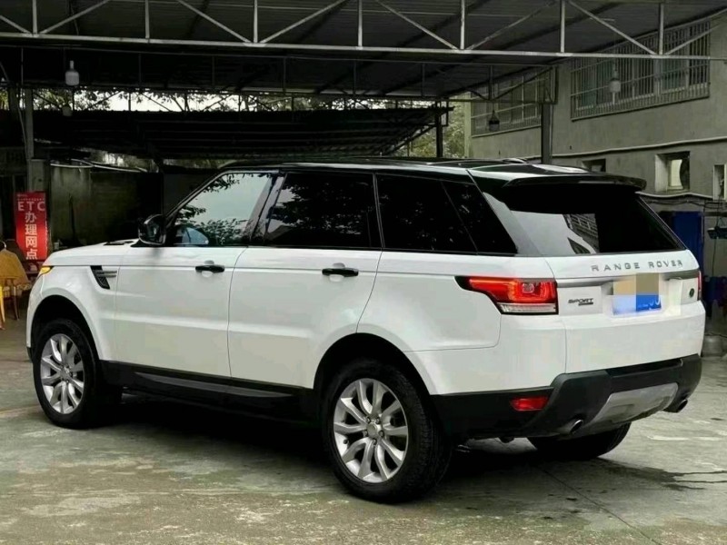 济宁14年路虎揽胜运动9