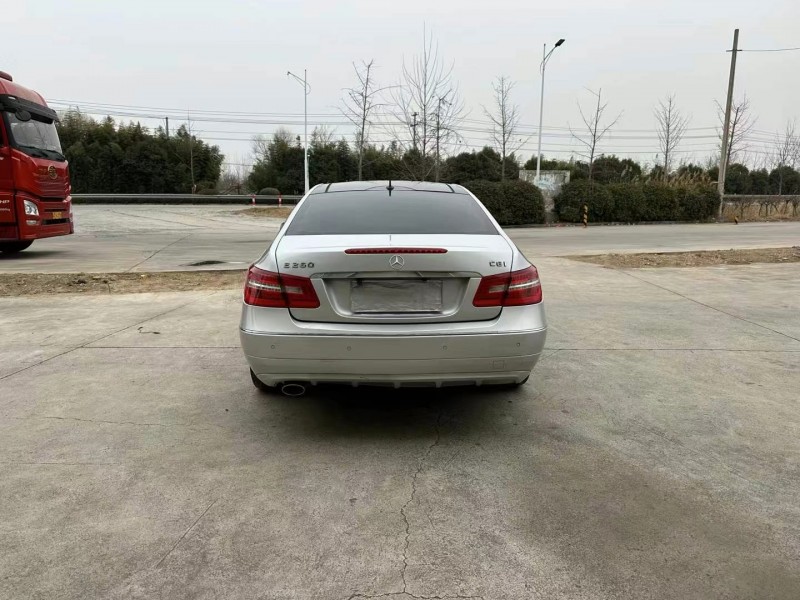 徐州11年奔驰E9
