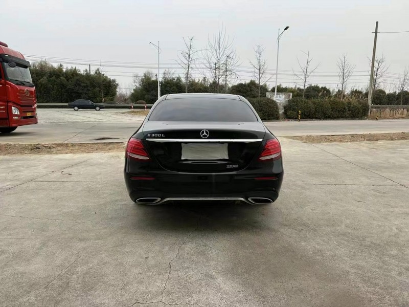 徐州19年奔驰E9