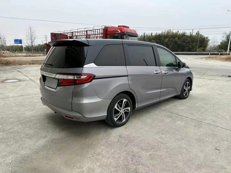 徐州17年本田奥德赛8