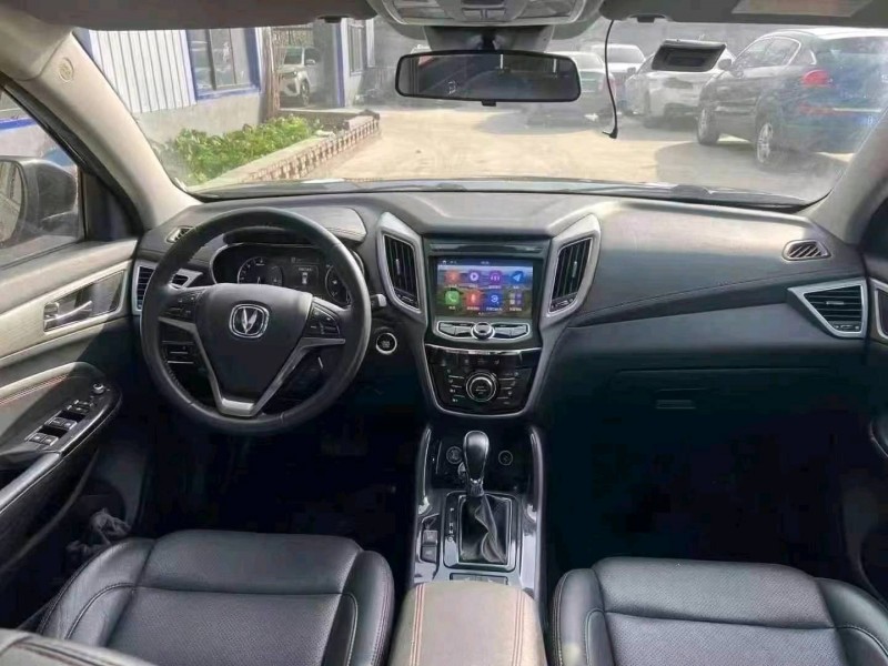 菏泽17年长安汽车CS758