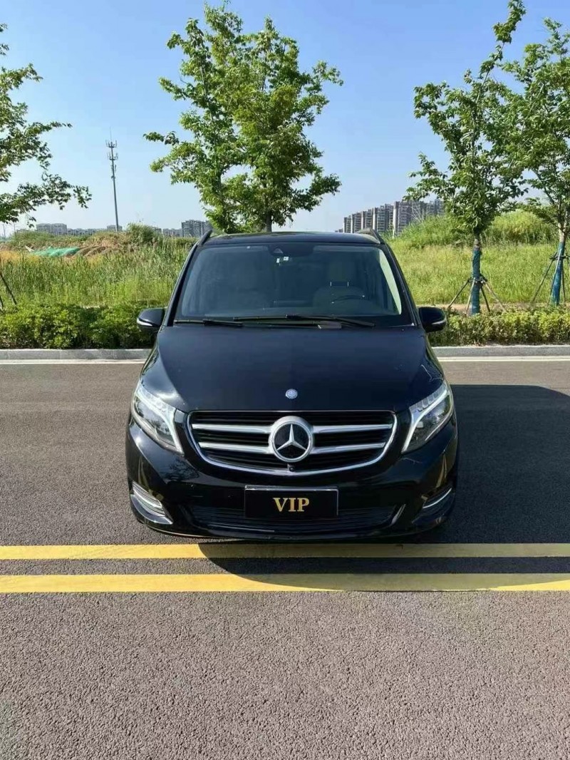 徐州16年奔驰V1
