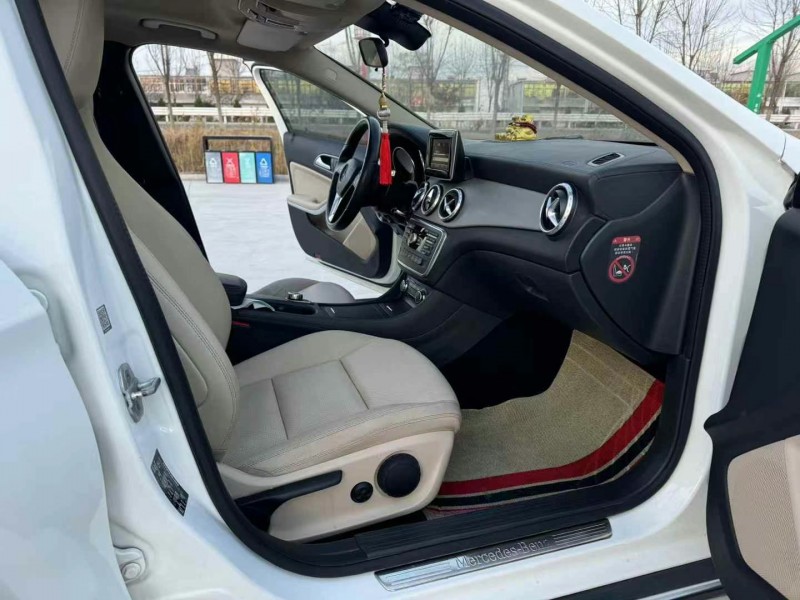 徐州15年奔驰GLA5