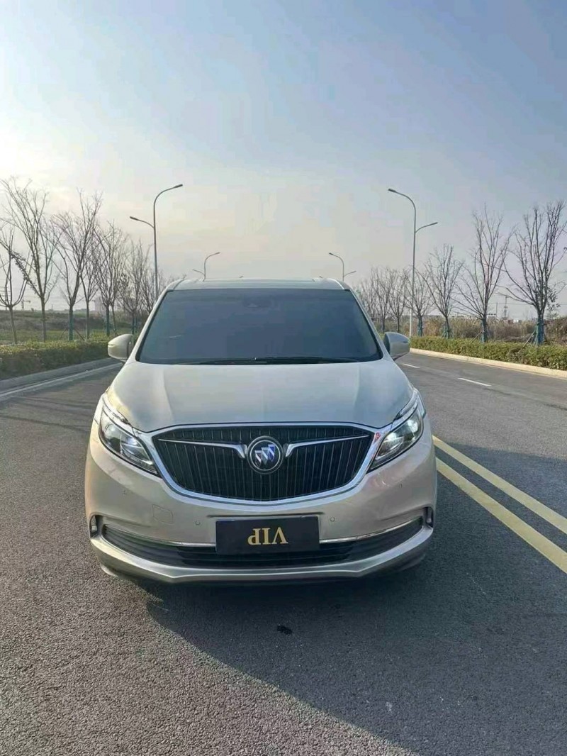 徐州19年别克GL81