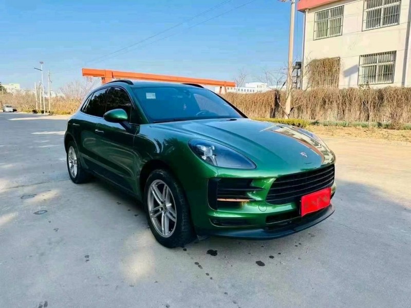 济宁19年保时捷Macan2