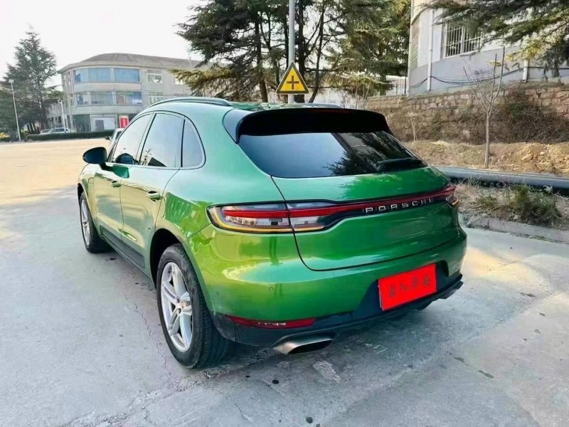 济宁19年保时捷Macan4