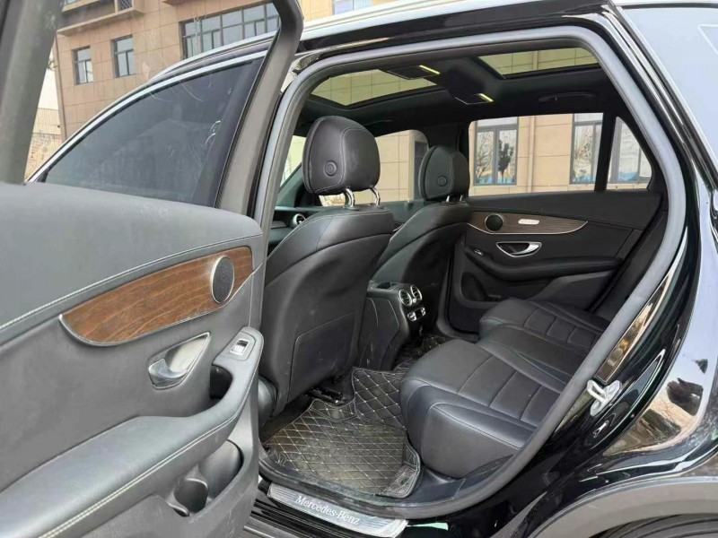 徐州23年奔驰GLC12