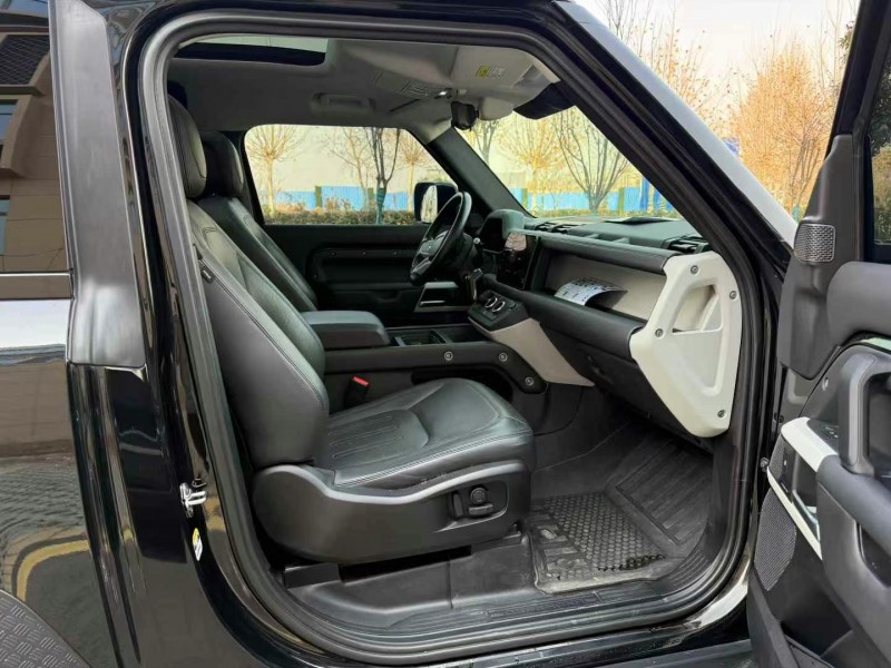 徐州23年路虎卫士5