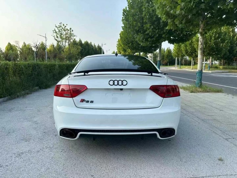 徐州15年奥迪RS55
