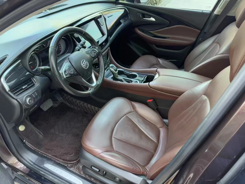 济宁21年别克昂科威6