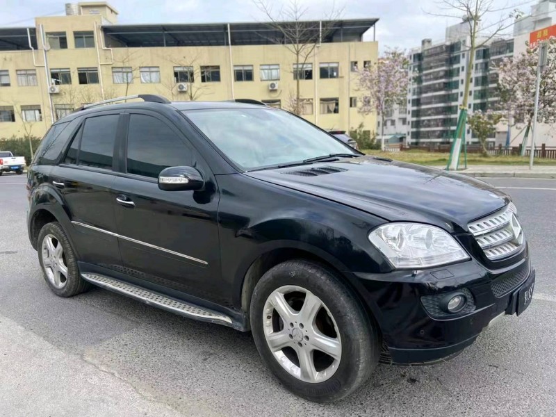 广州07年奔驰ML2