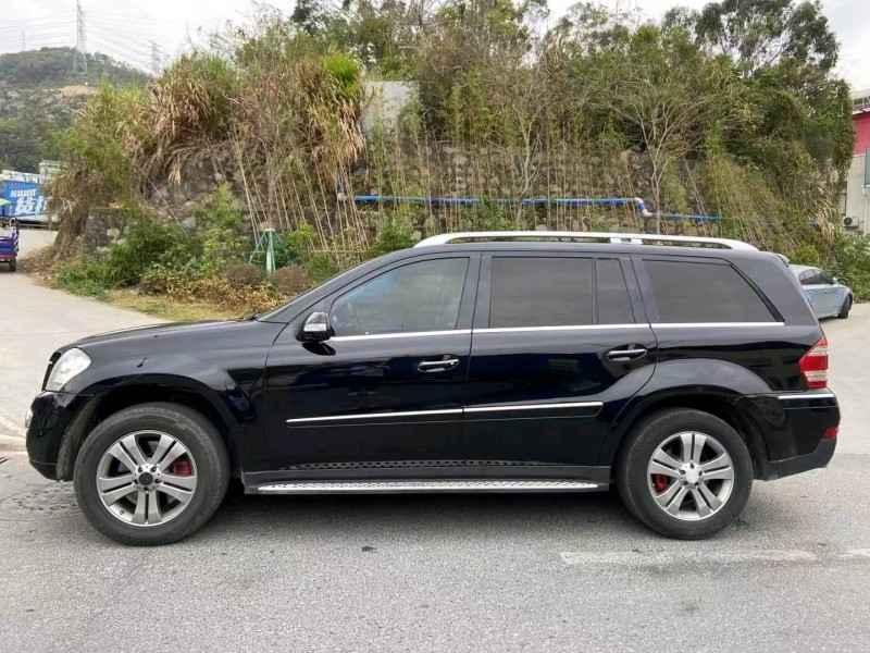 广州08年奔驰GL9