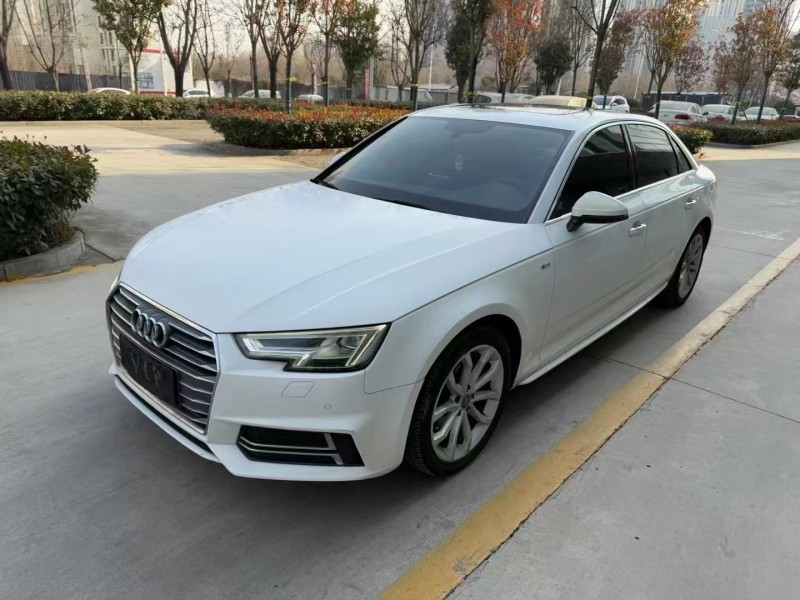 济宁17年奥迪A4L3