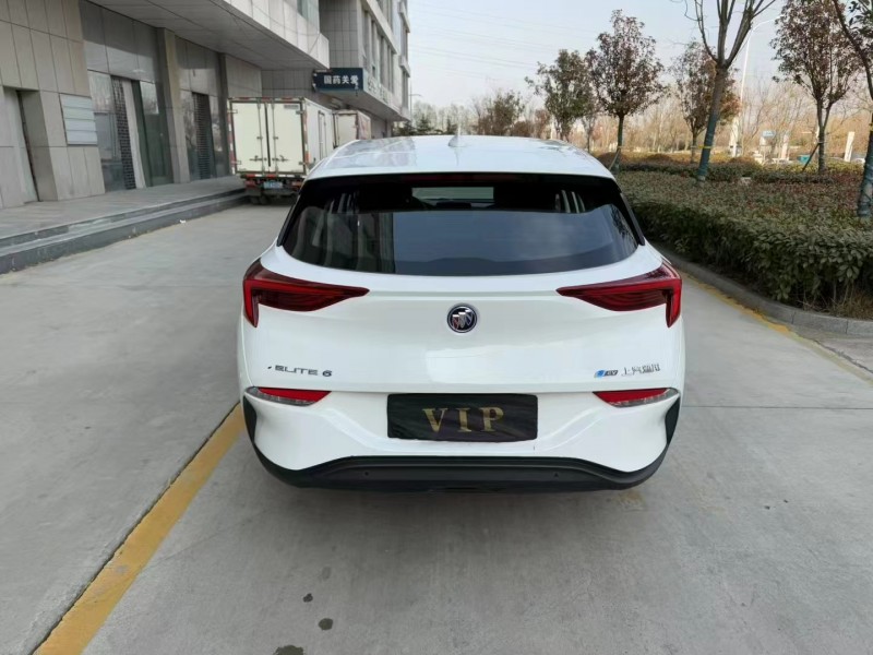 济宁24年别克微蓝9