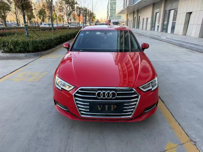 济宁19年奥迪A31