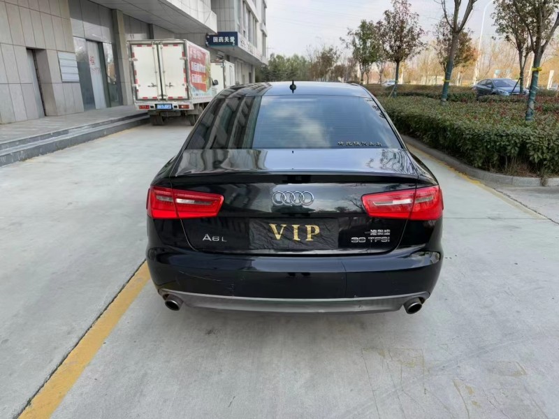 济宁13年奥迪A6L9