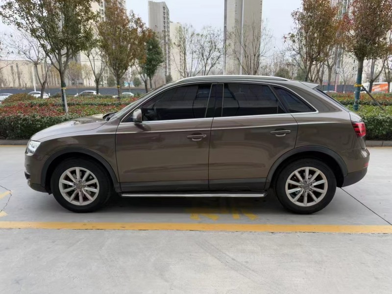 济宁14年奥迪Q36