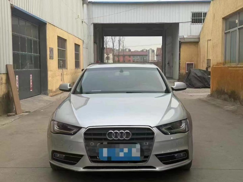 青岛13年奥迪A4L1