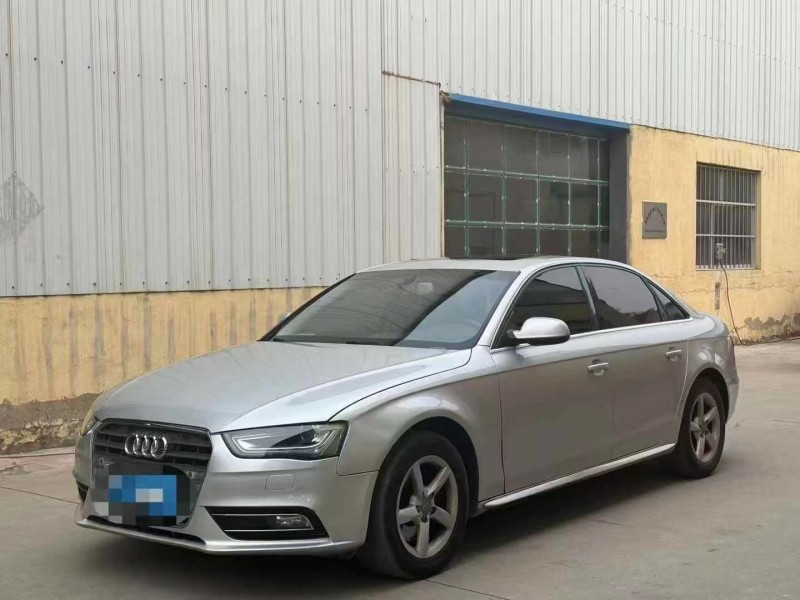 青岛13年奥迪A4L2