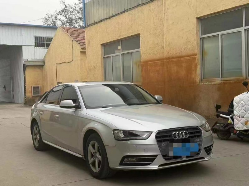 青岛13年奥迪A4L3