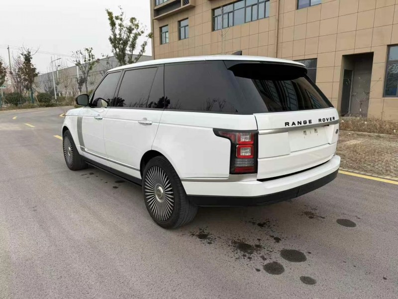 徐州19年路虎揽胜行政4