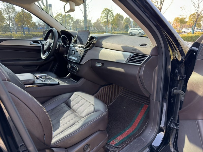 盐城19年奔驰GLS7