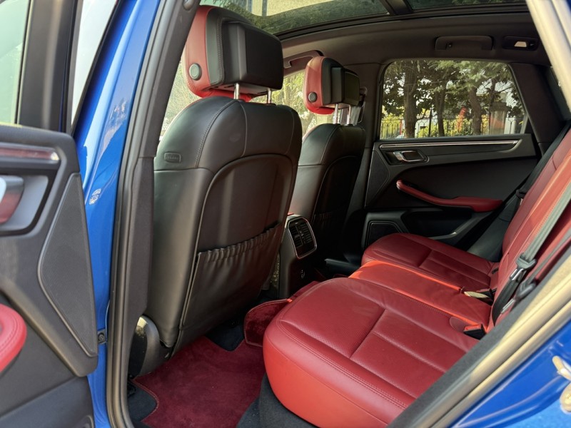 盐城20年保时捷Macan5