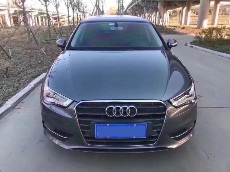 青岛15年奥迪A31