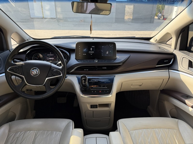 盐城22年别克GL86