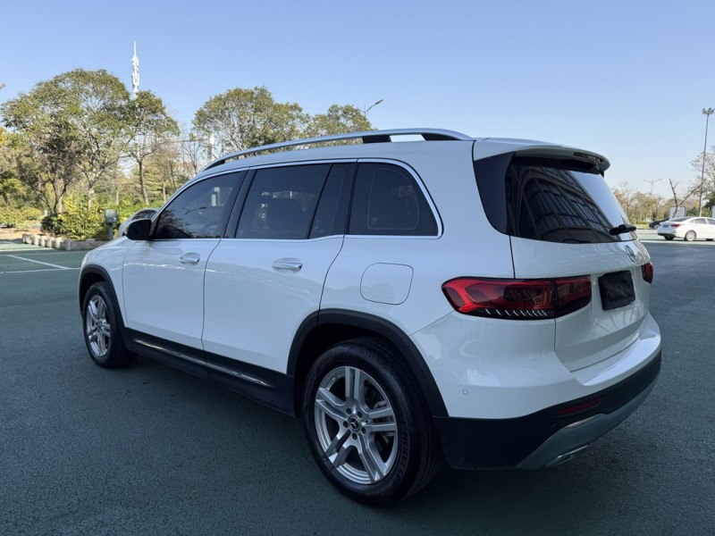 盐城22年奔驰GLB8