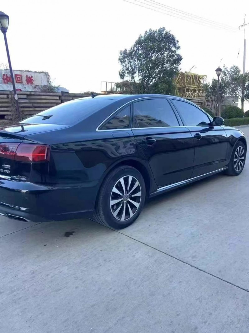 青岛17年奥迪A6L8