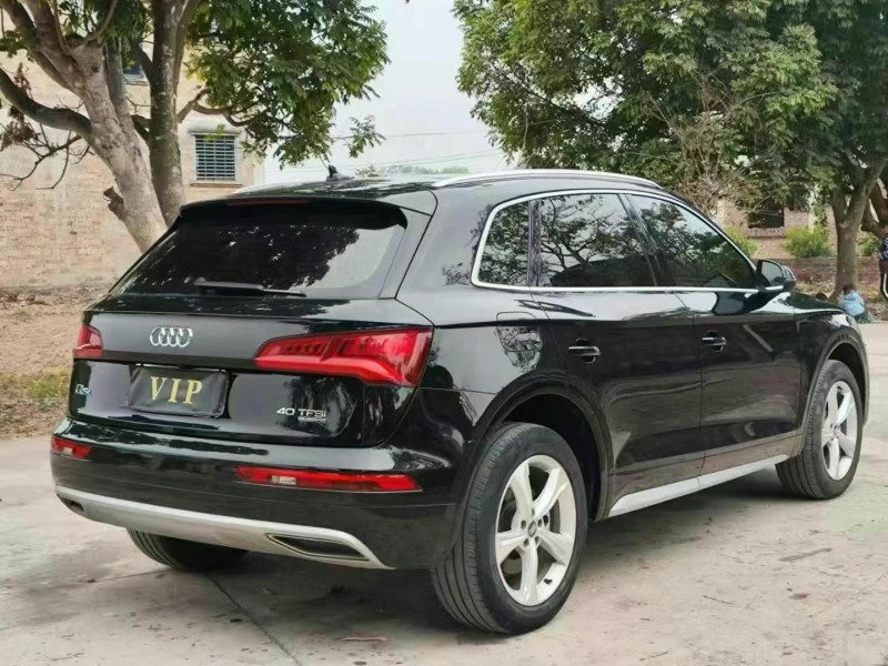 广州19年奥迪Q57