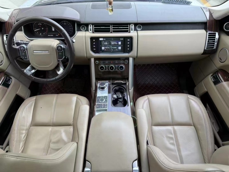 济宁16年路虎揽胜行政4