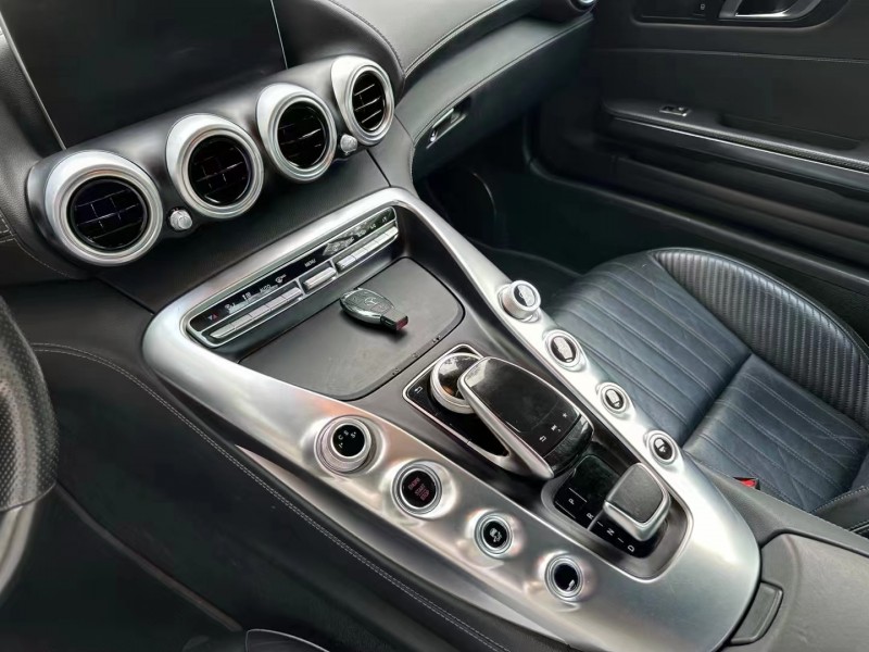 济宁18年奔驰AMG4