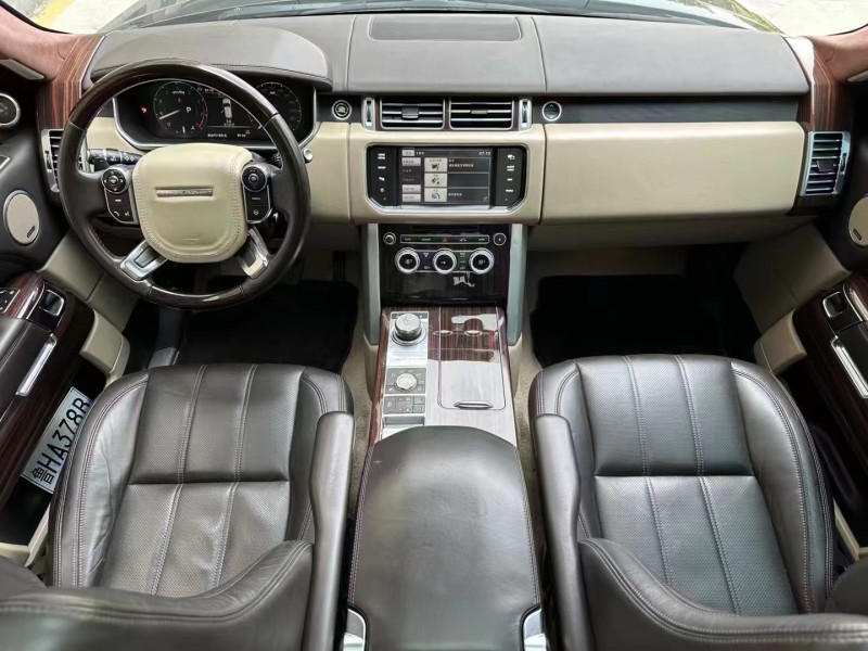 济宁13年路虎揽胜行政4