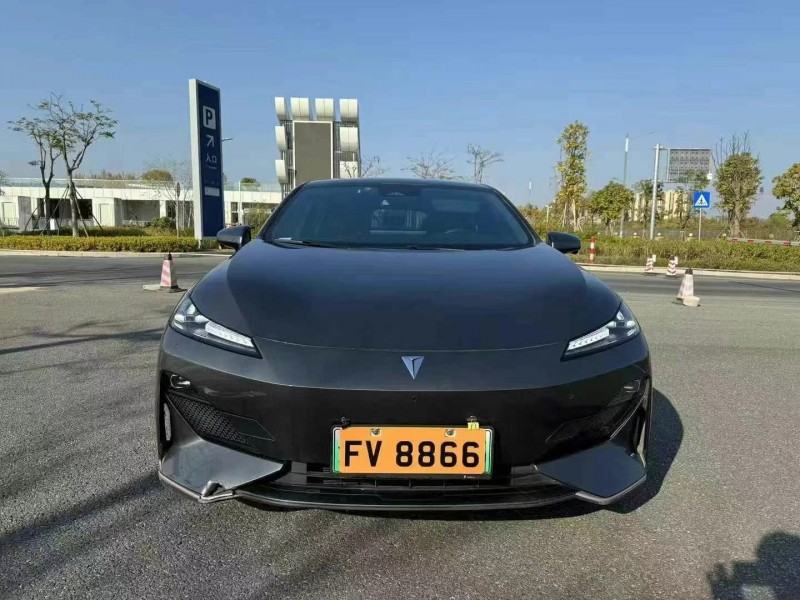 广州23年长安汽车深蓝1