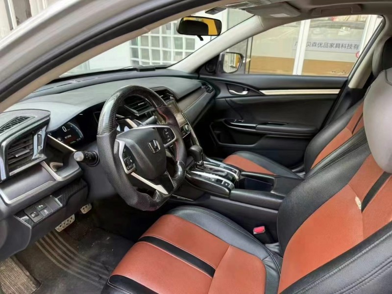 广州16年本田思域4