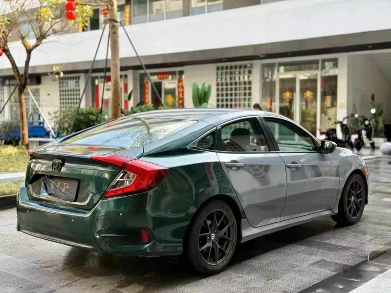 广州16年本田思域8