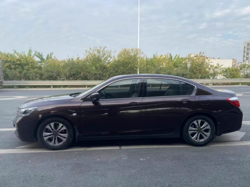 广州15年本田雅阁6