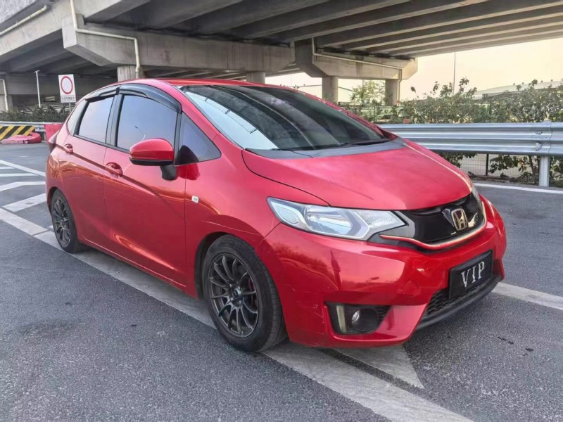 广州17年本田飞度2