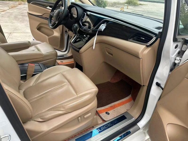 徐州19年别克GL86