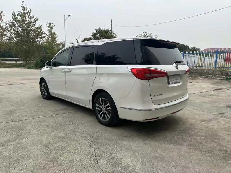 徐州19年别克GL88