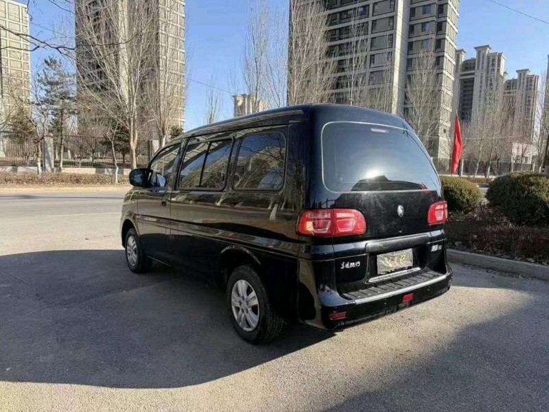 沈陽21年東風菱智3